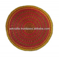 round seagrass placemat