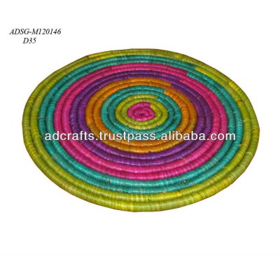 Round seagrass placemat-multi color-hot product